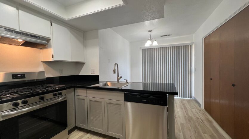 1349 S. Liberty - Visalia - California - 2 bed, 1 bath rental property