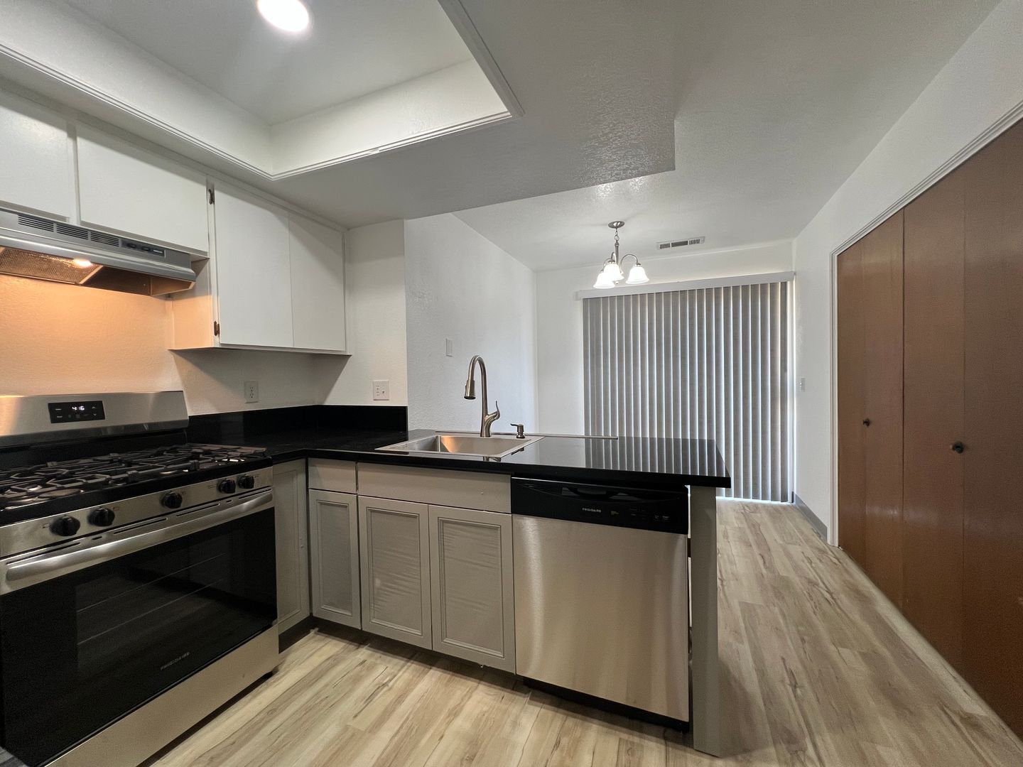 1349 S. Liberty - Visalia - California - 2 bed, 1 bath rental property