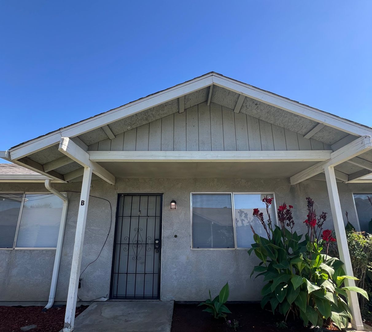 1349 S. Liberty - Visalia - California - 2 bed, 1 bath rental property