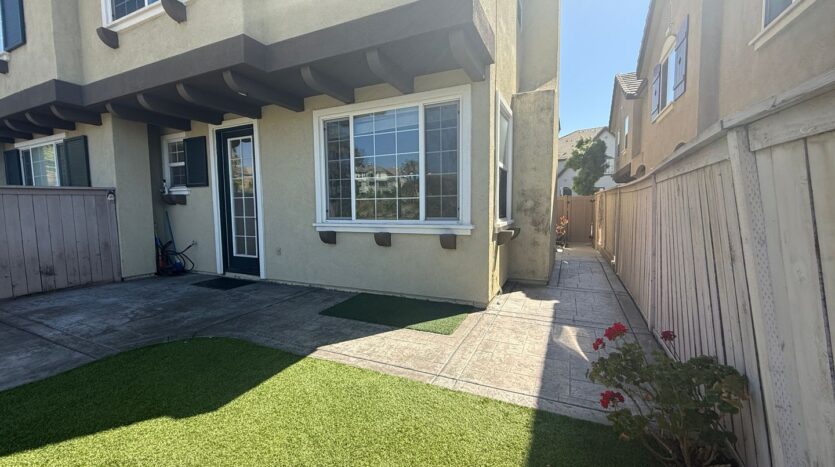 1357 Burgandy Drive - Chula Vista - California - 3 bed, 2.5 bath rental property
