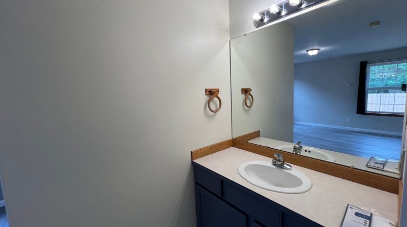 1360 Roma Rd - Bellingham - Washington - 3 bed, 2 bath rental property