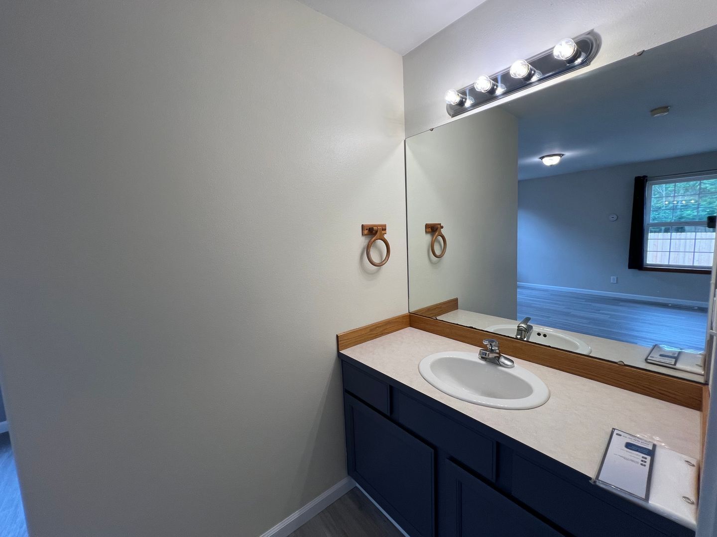 1360 Roma Rd - Bellingham - Washington - 3 bed, 2 bath rental property