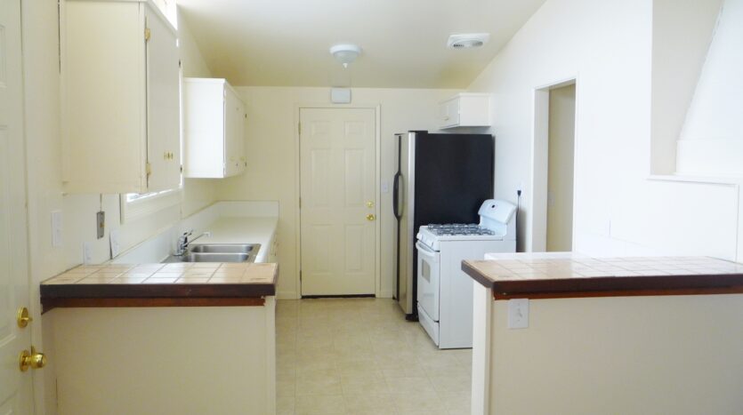 13808 Frame Rd. - Poway - California - 3 bed, 1.5 bath rental property