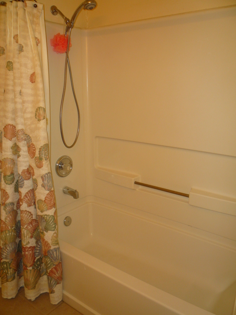 13808 Frame Rd. - Poway - California - 3 bed, 1.5 bath rental property