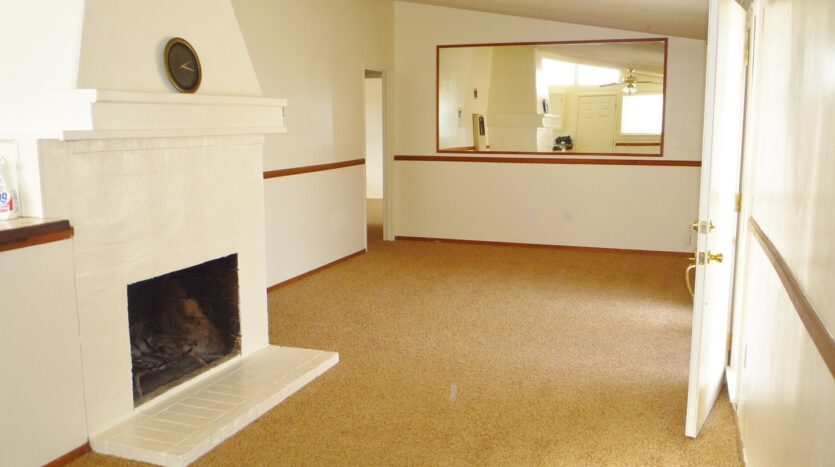 13808 Frame Rd. - Poway - California - 3 bed, 1.5 bath rental property