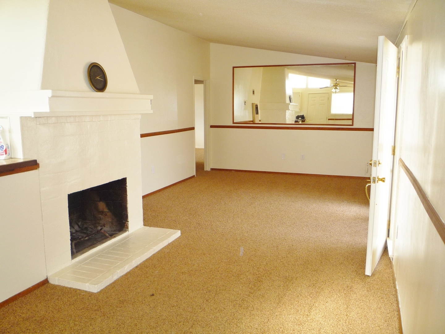 13808 Frame Rd. - Poway - California - 3 bed, 1.5 bath rental property