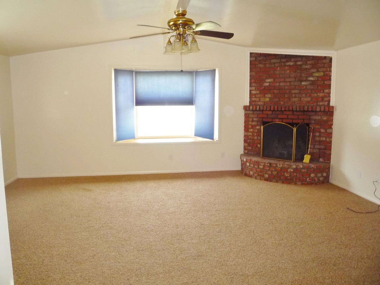13808 Frame Rd. - Poway - California - 3 bed, 1.5 bath rental property