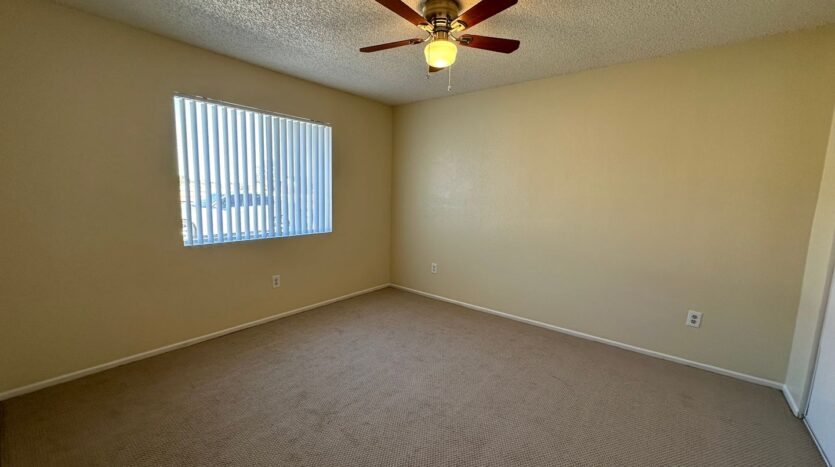 13915 Spruce St - Hesperia - California - 2 bed, 2 bath rental property