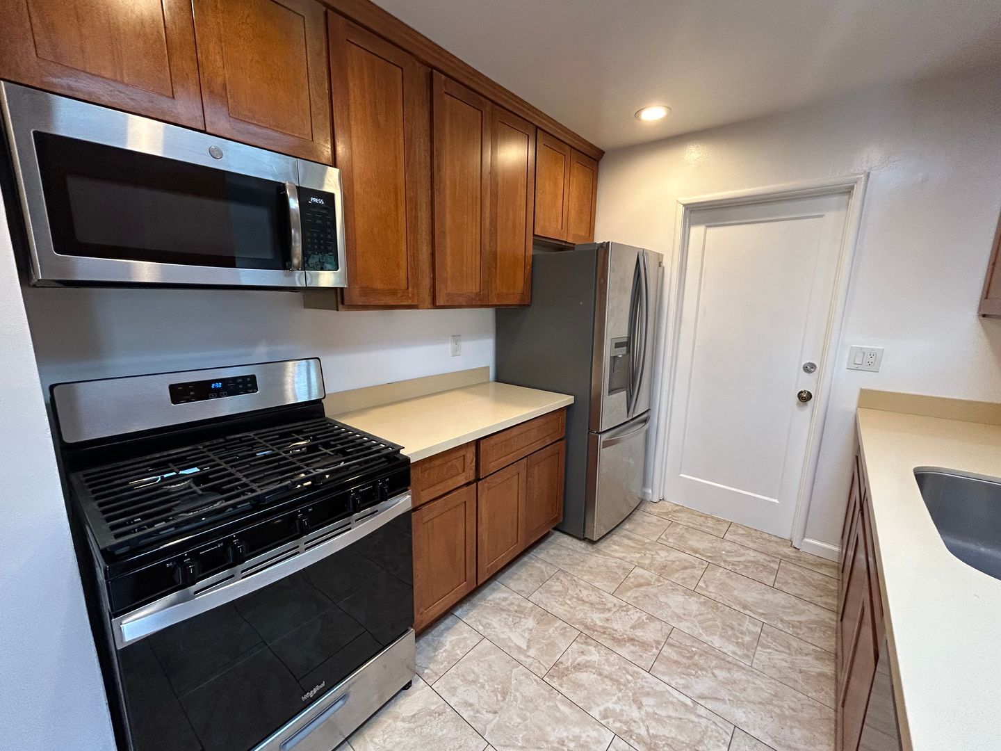 14062 Corvallis Street - San Leandro - California - 3 bed, 1.5 bath rental property