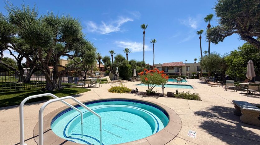 1407 N Sunrise Way Unit 18 - Palm Springs - California - 1 bed, 1 bath rental property