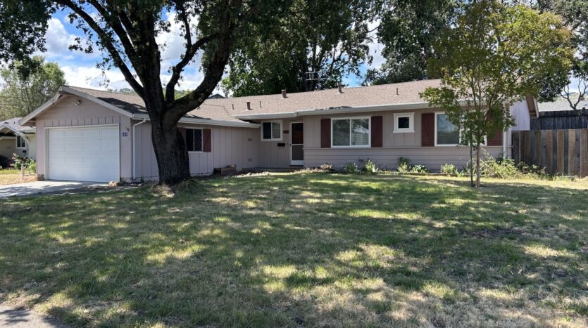 1419 Cambridge Street - Novato - California - 4 bed, 2 bath rental property