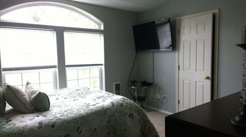 14320 SW Cougar Ridge Drive - Beaverton - Oregon - 2 bed, 2.5 bath rental property