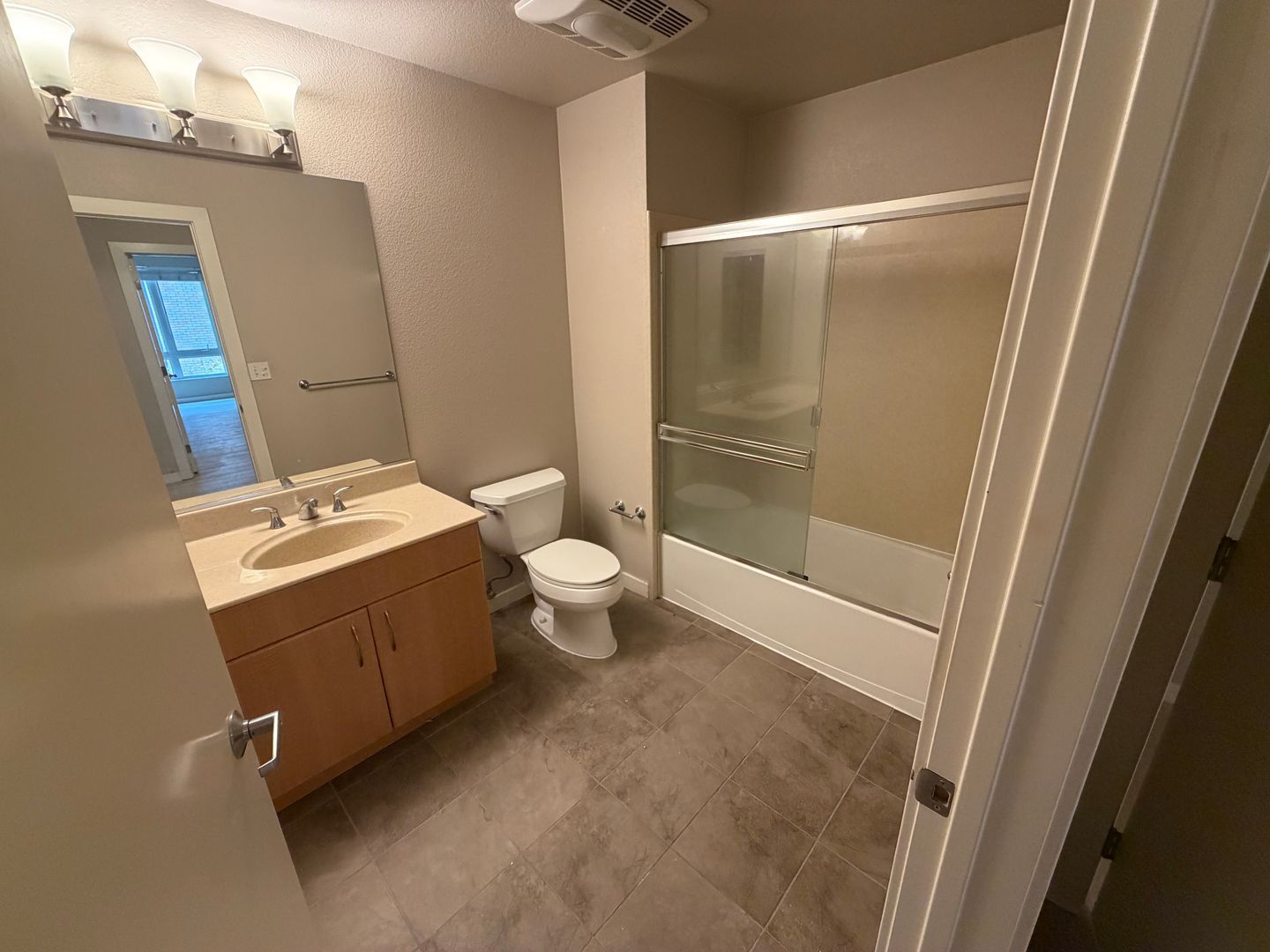1511 Jefferson St Unit 218 - Oakland - California - 1 bed, 1 bath rental property