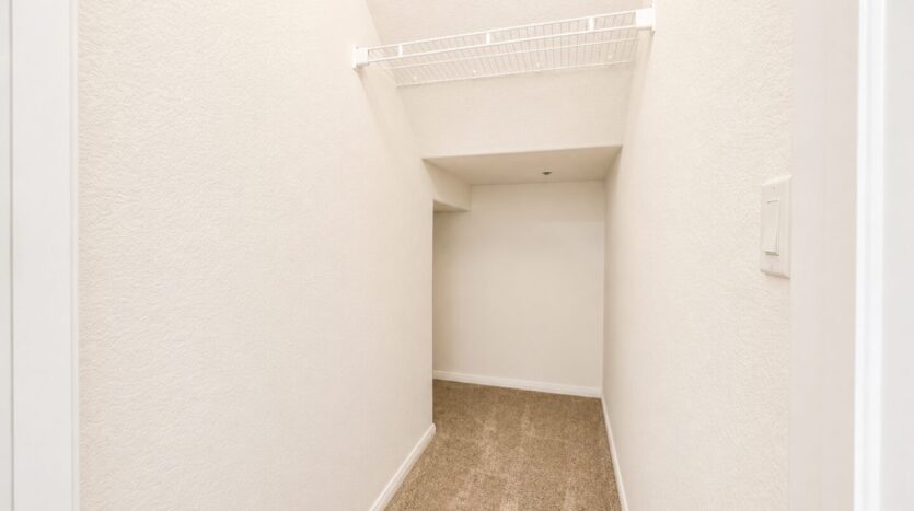 15325 Oak Tree Dr. #104 - Lake Elsinore - California - 3 bed, 2.5 bath rental property