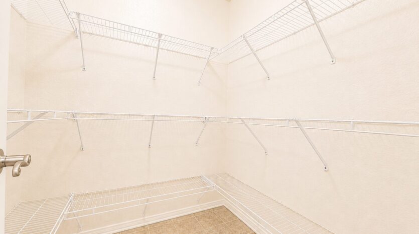 15325 Oak Tree Dr. #104 - Lake Elsinore - California - 3 bed, 2.5 bath rental property