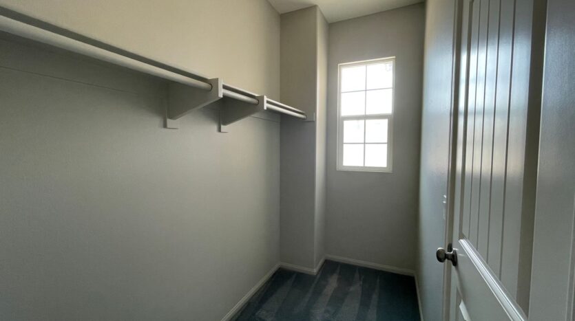 1591 Stow Grove Ave - Chula Vista - California - 5 bed, 3.5 bath rental property