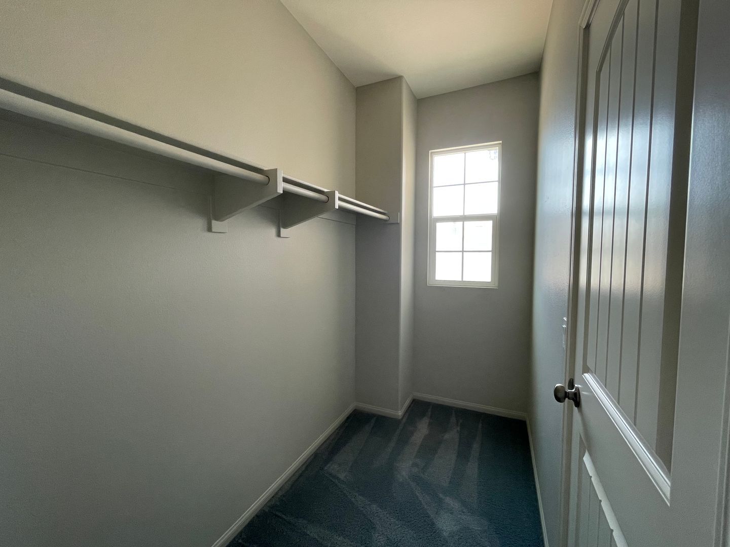 1591 Stow Grove Ave - Chula Vista - California - 5 bed, 3.5 bath rental property