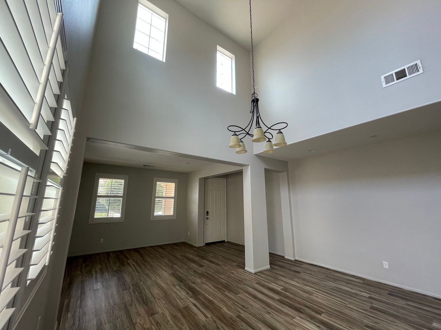 1591 Stow Grove Ave - Chula Vista - California - 5 bed, 3.5 bath rental property