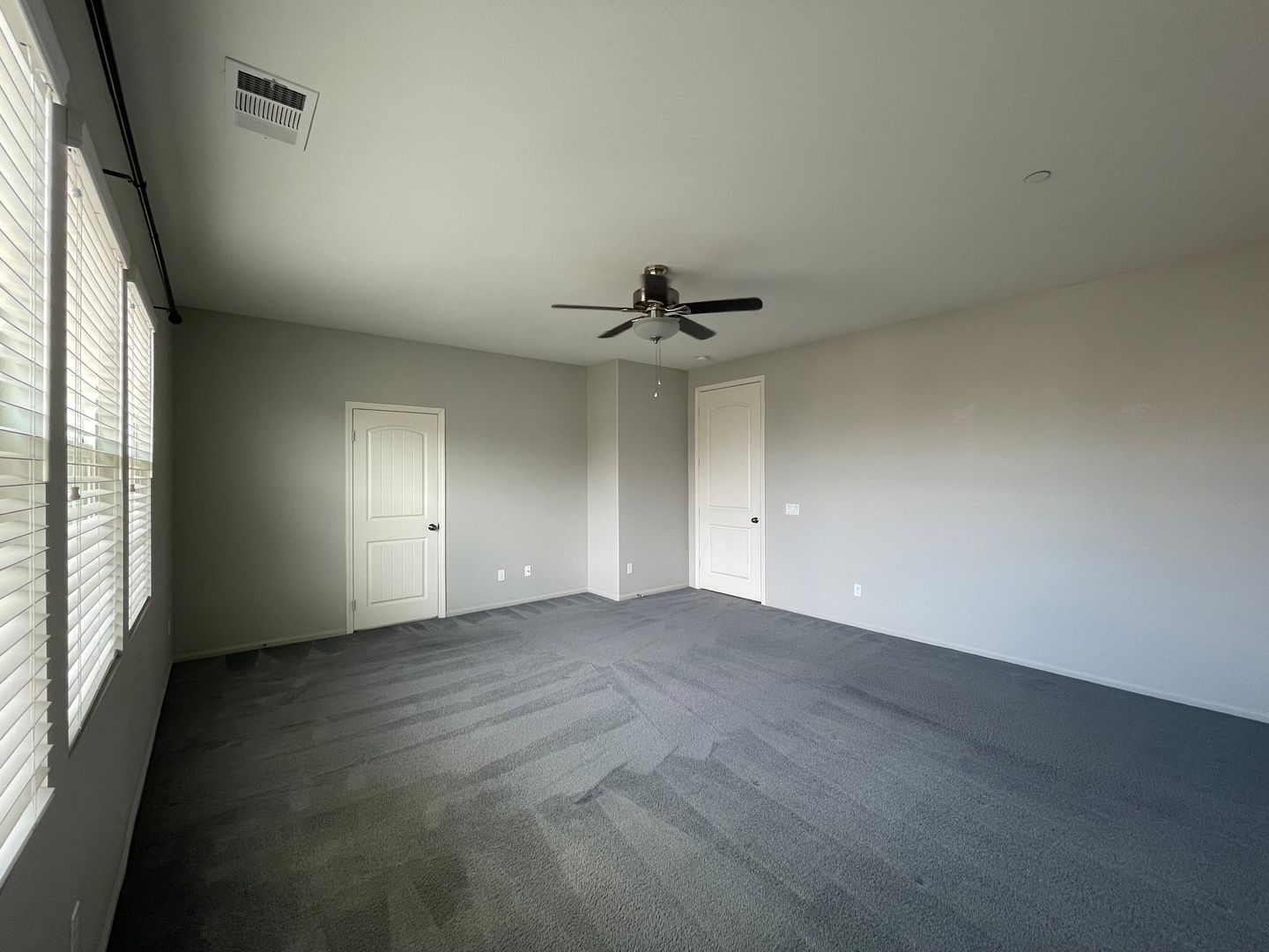 1591 Stow Grove Ave - Chula Vista - California - 5 bed, 3.5 bath rental property