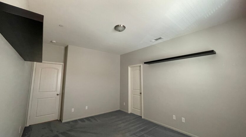 1591 Stow Grove Ave - Chula Vista - California - 5 bed, 3.5 bath rental property