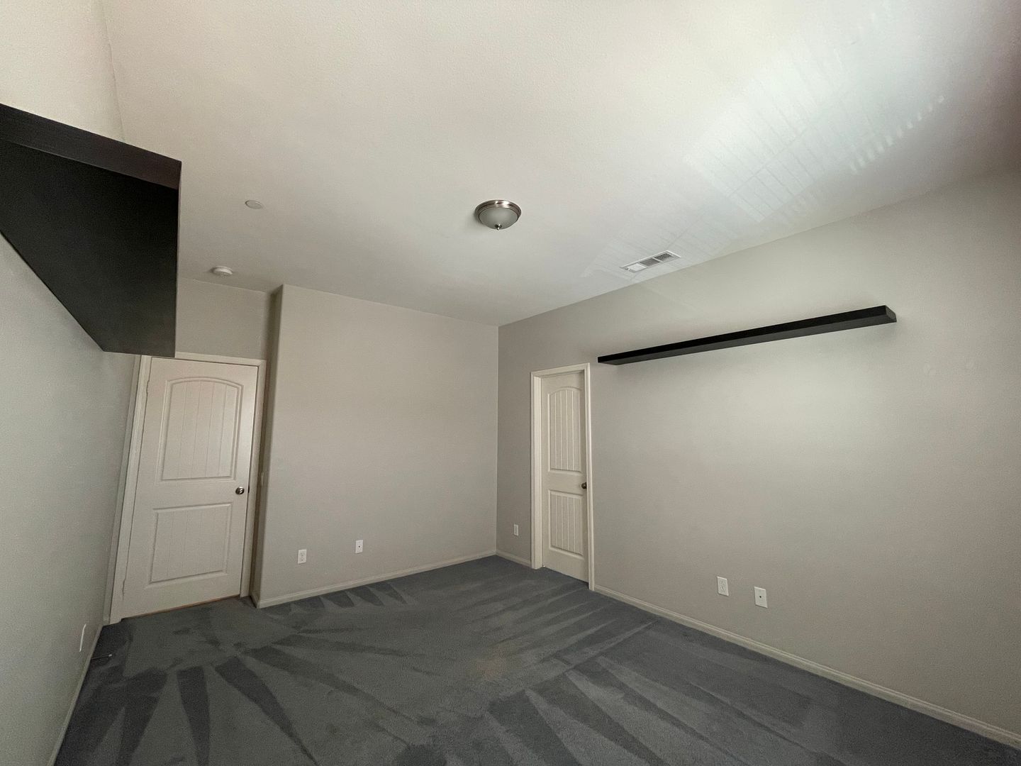1591 Stow Grove Ave - Chula Vista - California - 5 bed, 3.5 bath rental property
