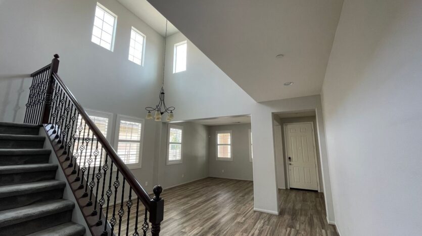 1591 Stow Grove Ave - Chula Vista - California - 5 bed, 3.5 bath rental property