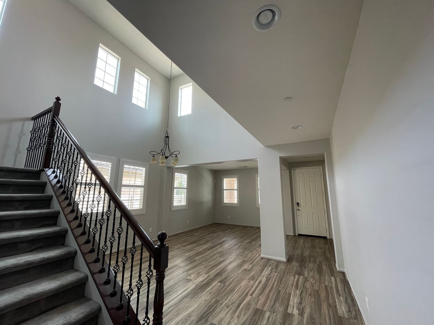 1591 Stow Grove Ave - Chula Vista - California - 5 bed, 3.5 bath rental property