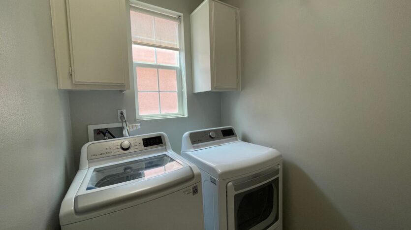 1591 Stow Grove Ave - Chula Vista - California - 5 bed, 3.5 bath rental property