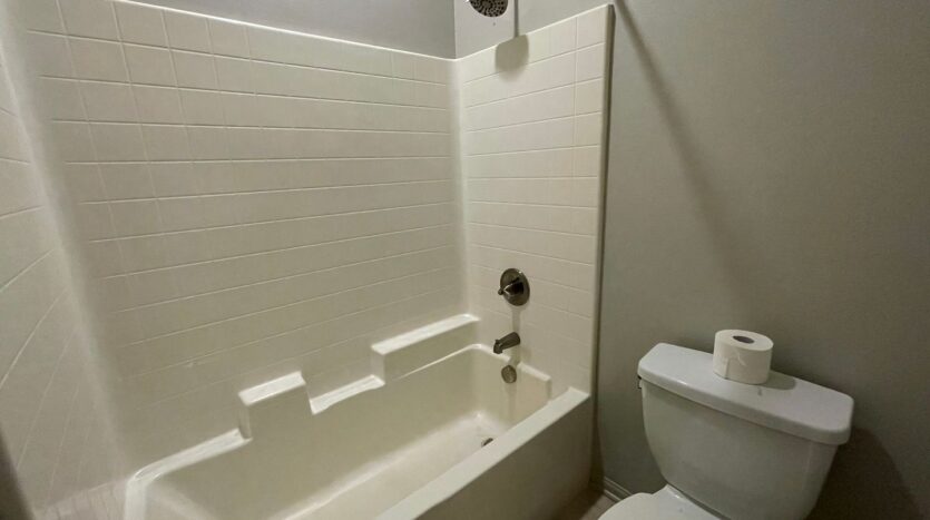 1591 Stow Grove Ave - Chula Vista - California - 5 bed, 3.5 bath rental property