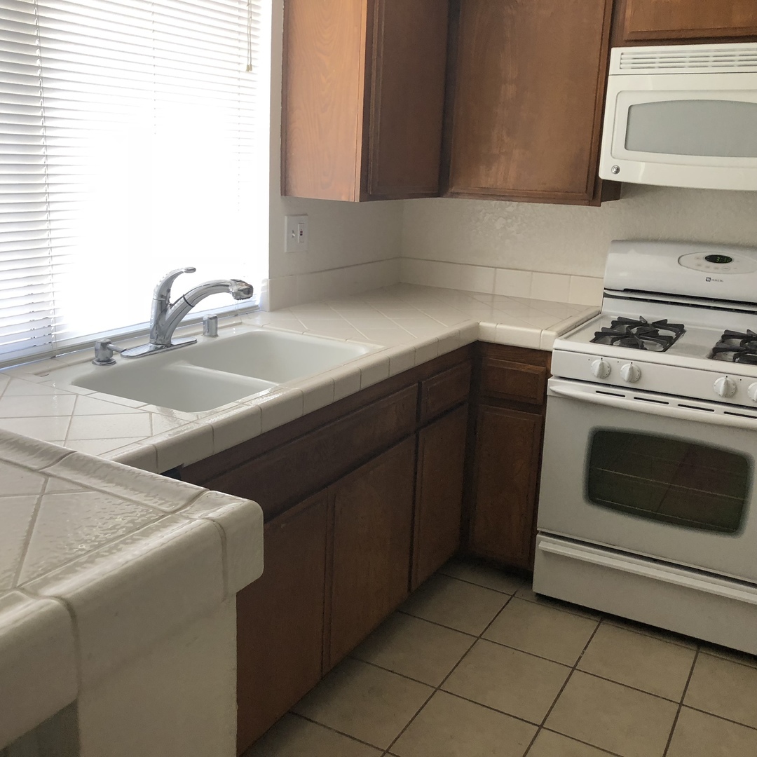 1594 Christopher Lane - Redlands - California - 2 bed, 1.5 bath rental property