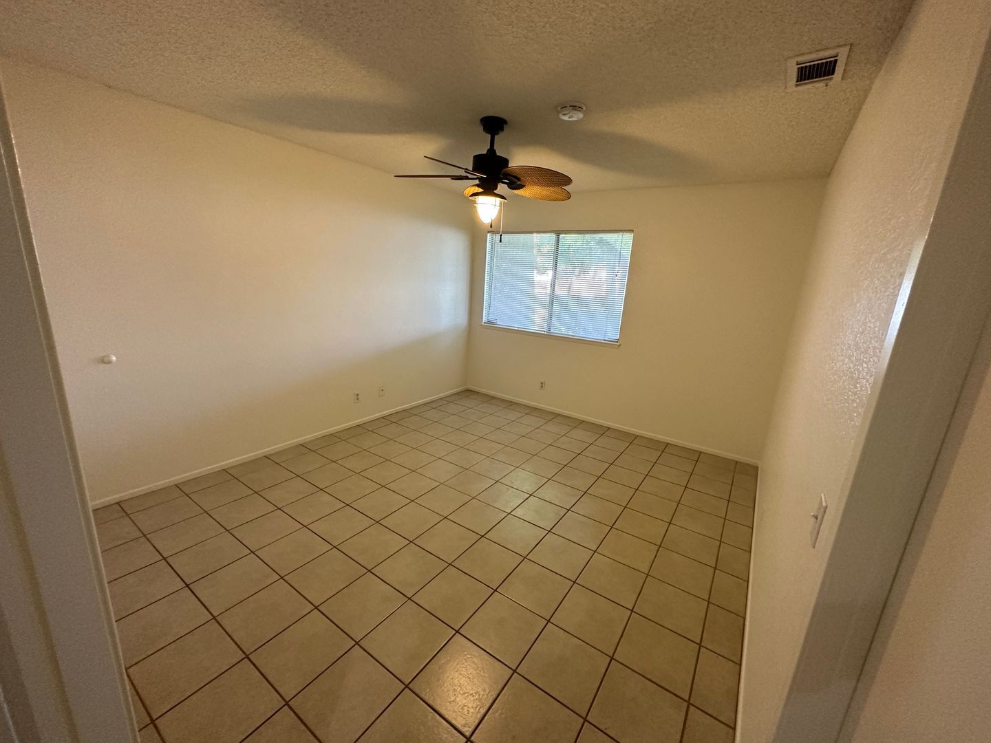 1594 Christopher Lane - Redlands - California - 2 bed, 1.5 bath rental property
