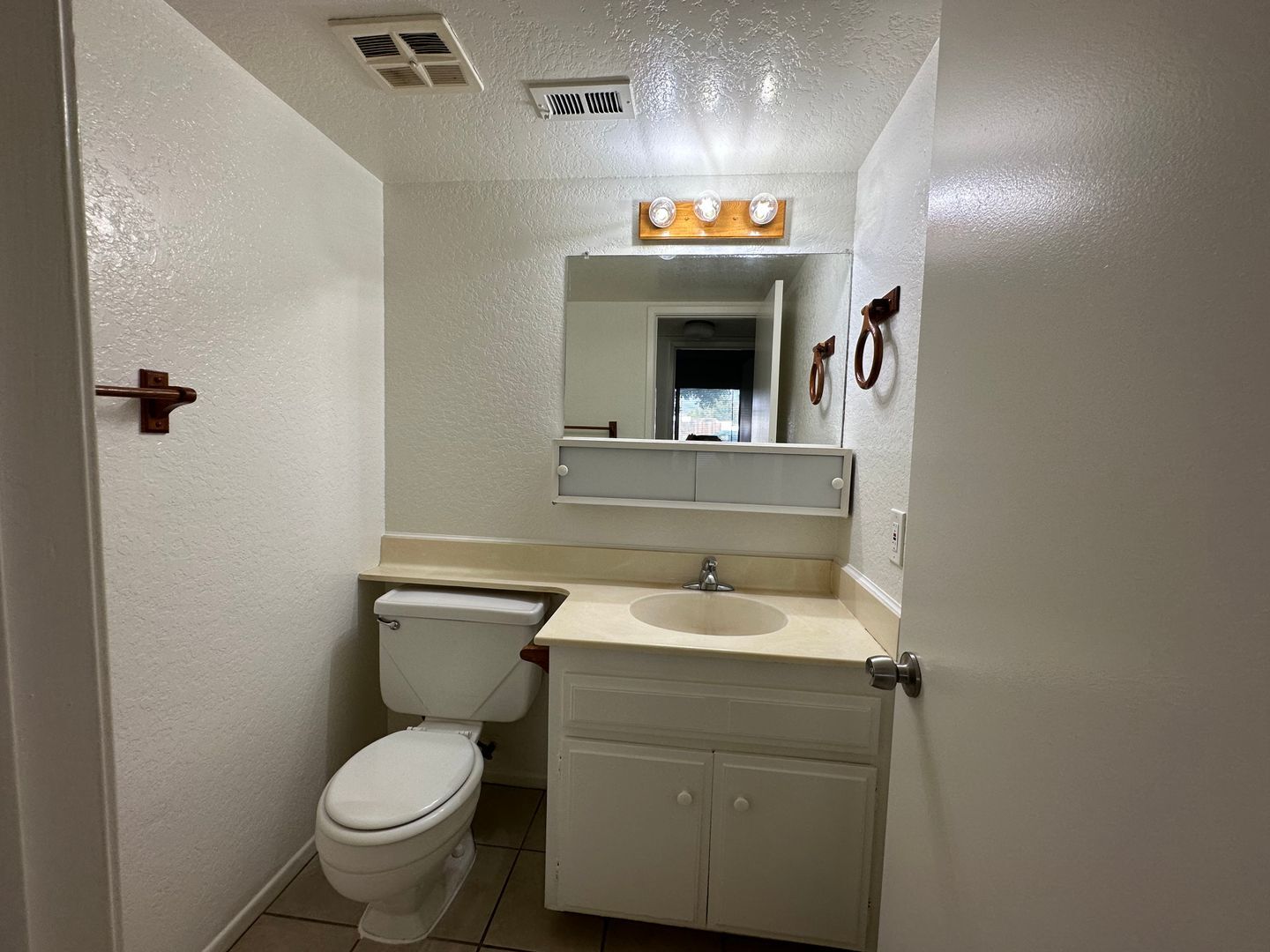 1594 Christopher Lane - Redlands - California - 2 bed, 1.5 bath rental property