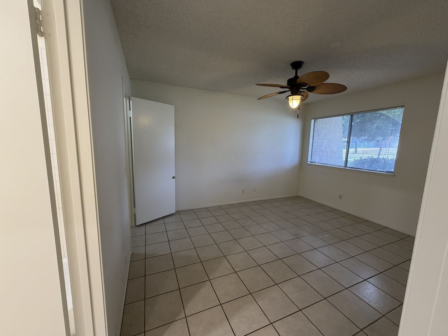 1594 Christopher Lane - Redlands - California - 2 bed, 1.5 bath rental property