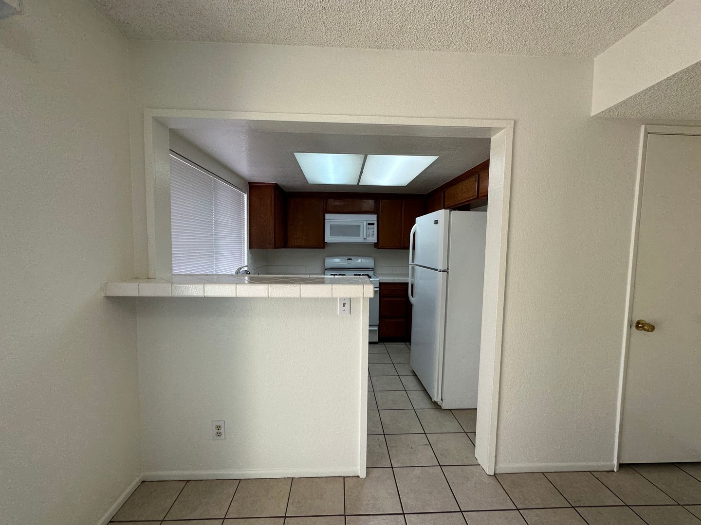 1594 Christopher Lane - Redlands - California - 2 bed, 1.5 bath rental property
