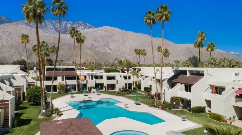 1655 E Palm Canyon Dr. Unit 408 - Palm Springs - California - 1 bed, 1 bath rental property