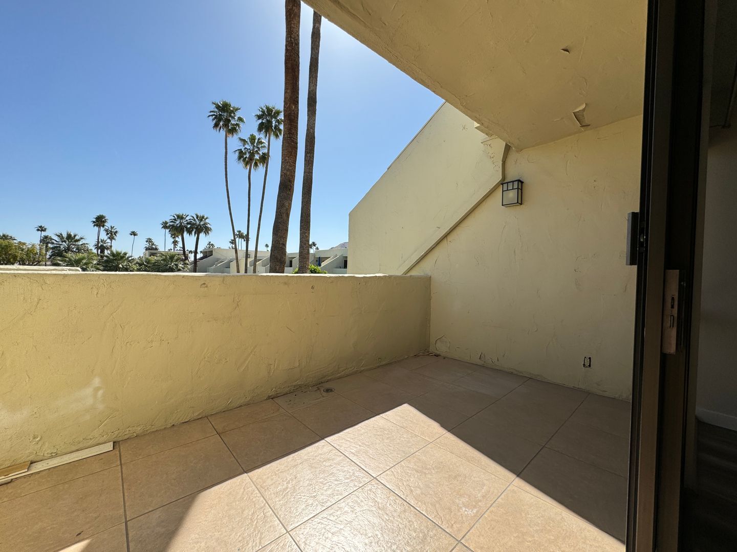 1655 E Palm Canyon Dr. Unit 408 - Palm Springs - California - 1 bed, 1 bath rental property