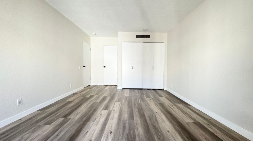 1655 E Palm Canyon Dr. Unit 408 - Palm Springs - California - 1 bed, 1 bath rental property
