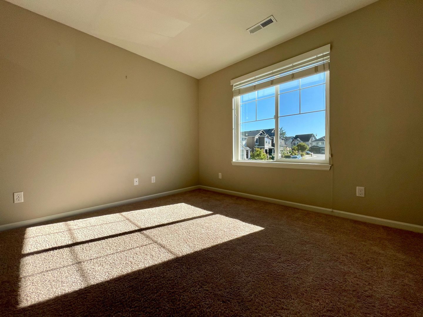 16985 NW Madrone St.  - Portland - Oregon - 5 bed, 3.5 bath rental property