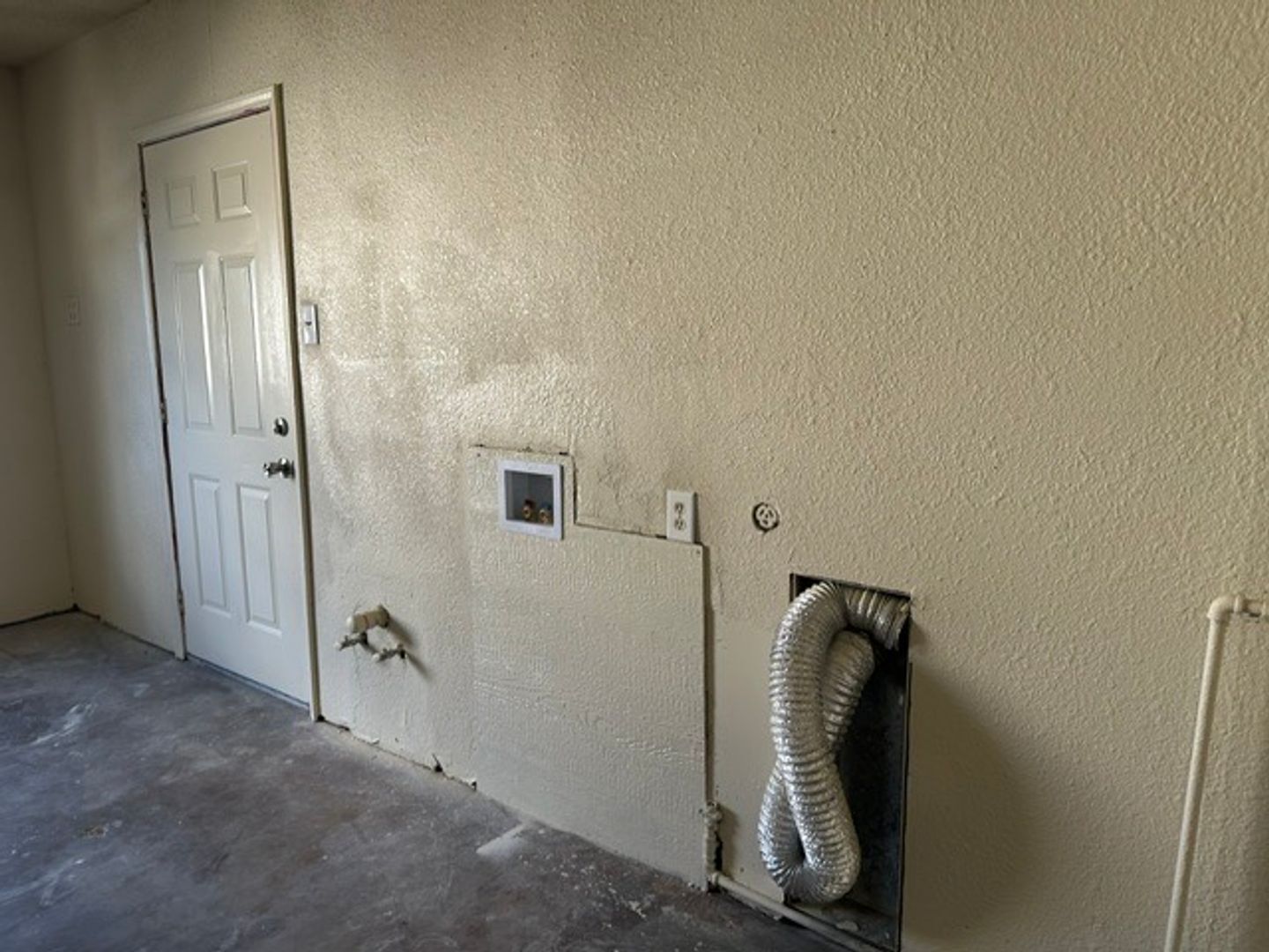 1706 Day Break SE - Rio Rancho - New Mexico - 2 bed, 1 bath rental property