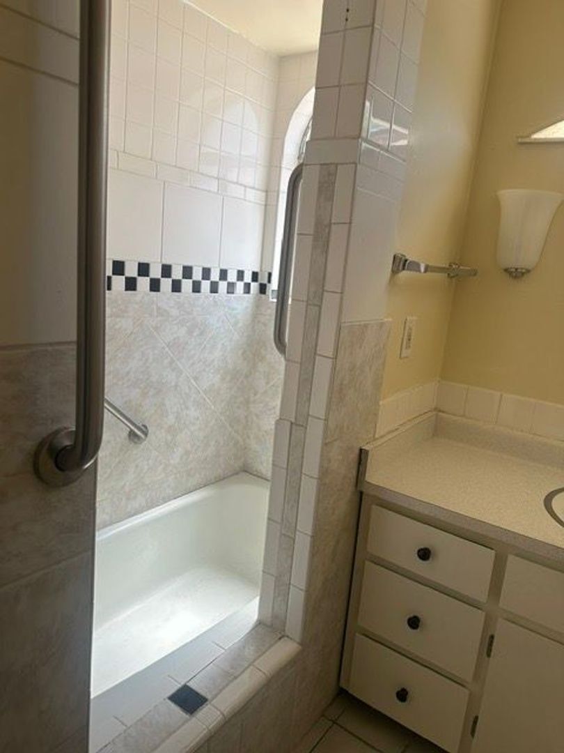 1706 Day Break SE - Rio Rancho - New Mexico - 2 bed, 1 bath rental property