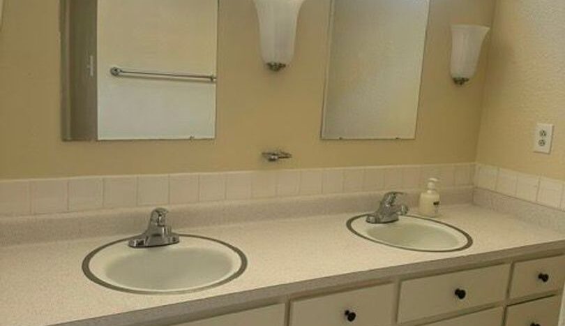 1706 Day Break SE - Rio Rancho - New Mexico - 2 bed, 1 bath rental property