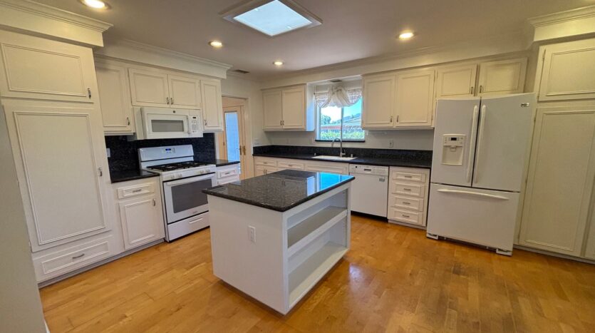 17784 Via Gracia - San Diego - California - 3 bed, 2 bath rental property