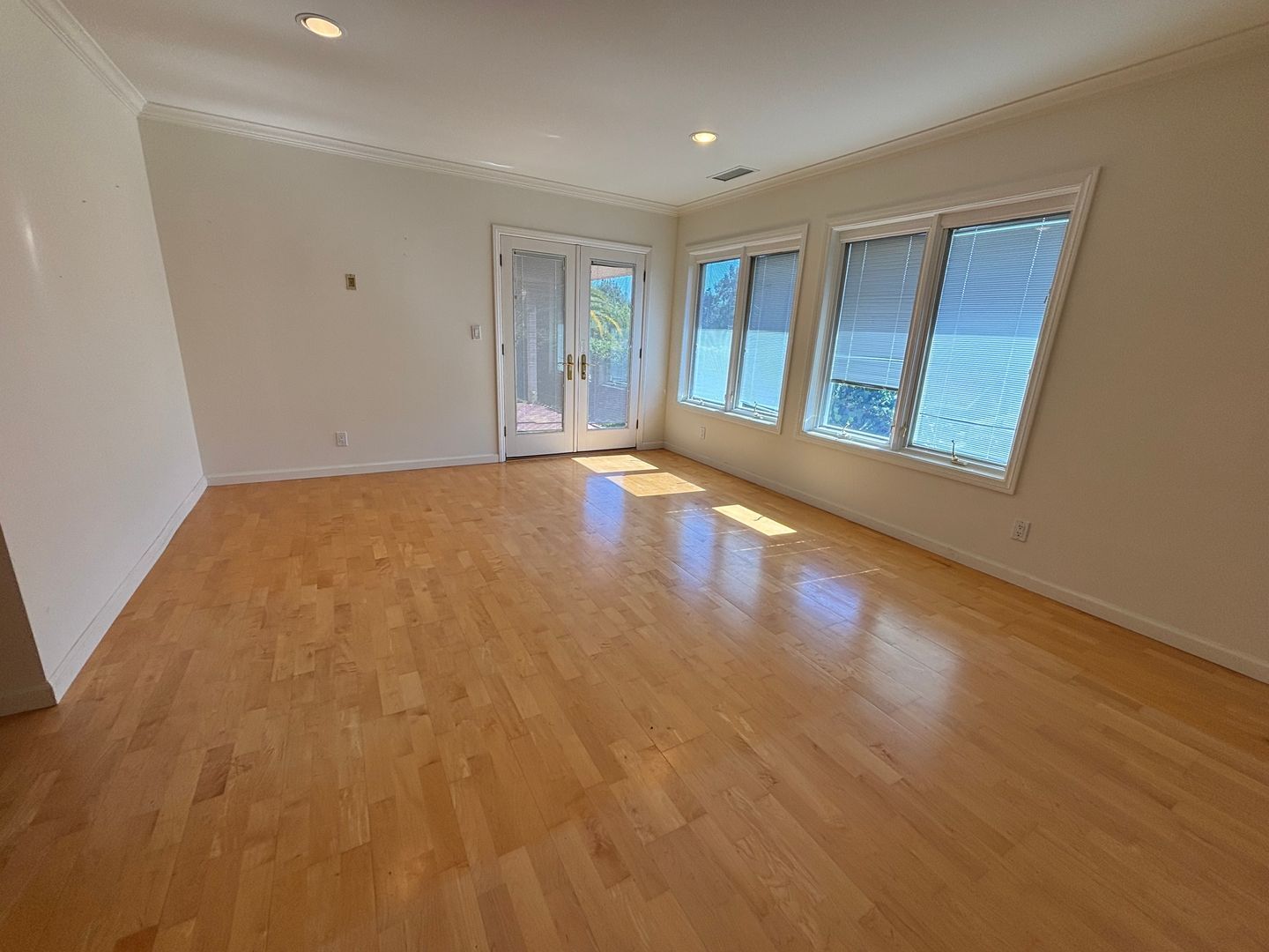 17784 Via Gracia - San Diego - California - 3 bed, 2 bath rental property