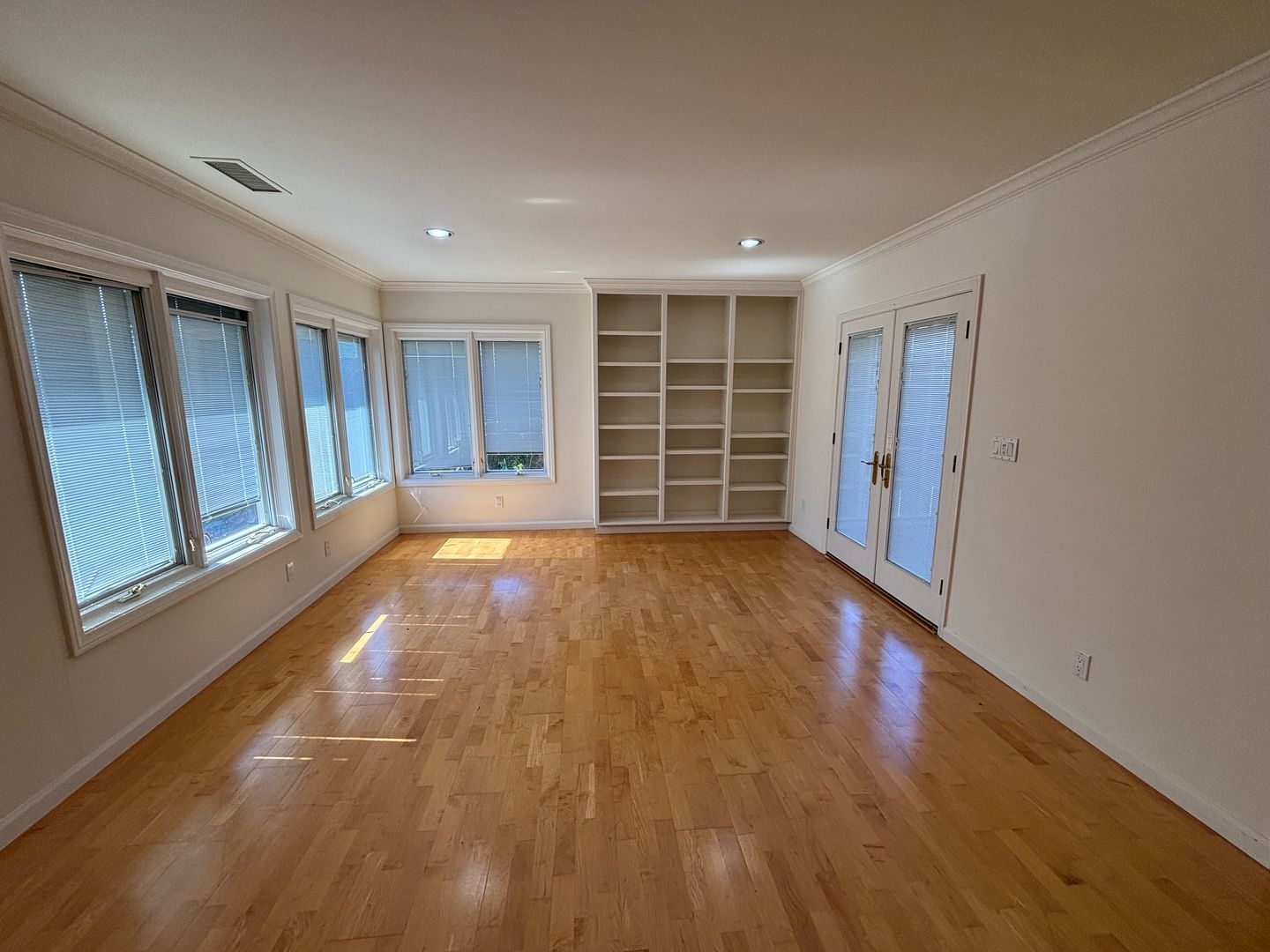 17784 Via Gracia - San Diego - California - 3 bed, 2 bath rental property