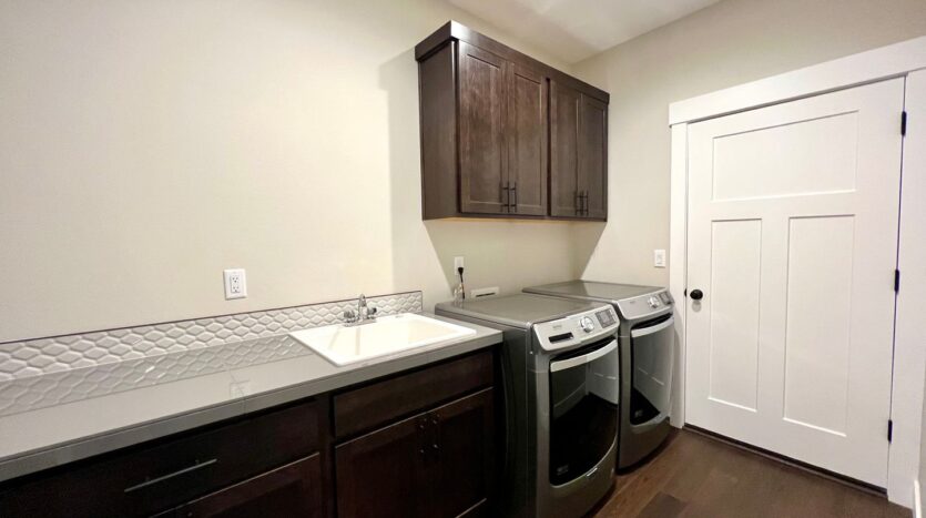 19321 Dublin Ave  - Sandy - Oregon - 3 bed, 2 bath rental property