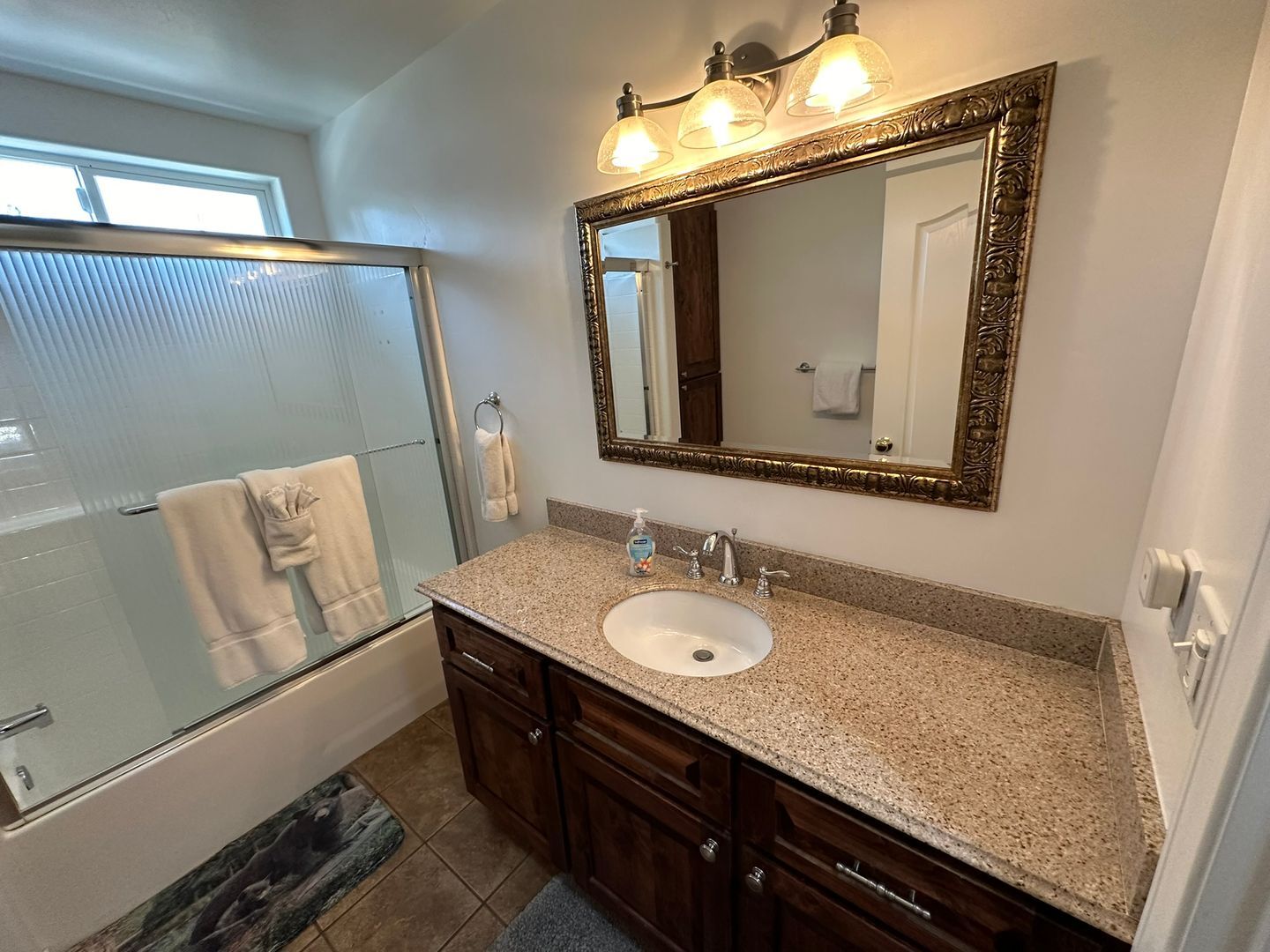 200 E Rainbow Blvd - Big Bear - California - 3 bed, 2.5 bath rental property