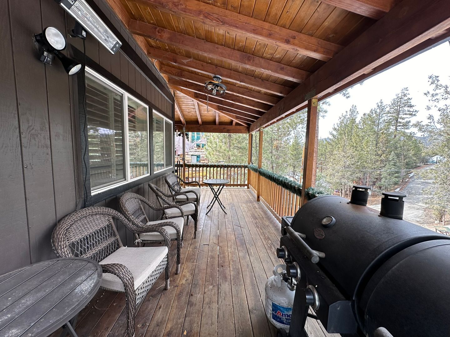 200 E Rainbow Blvd - Big Bear - California - 3 bed, 2.5 bath rental property