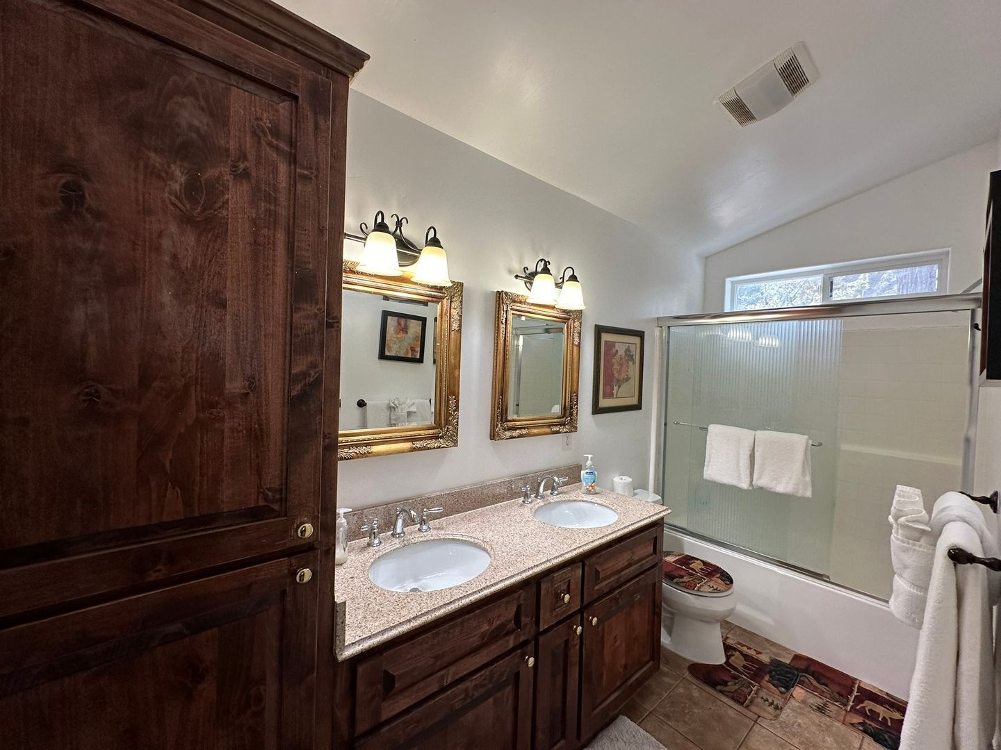200 E Rainbow Blvd - Big Bear - California - 3 bed, 2.5 bath rental property