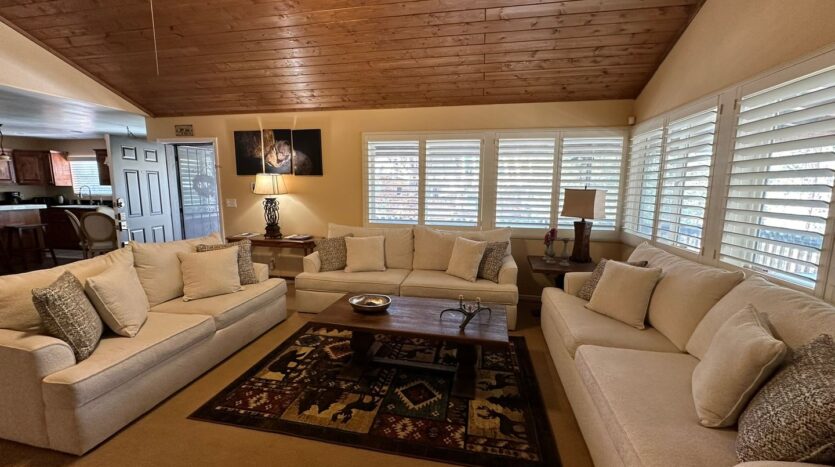 200 E Rainbow Blvd - Big Bear - California - 3 bed, 2.5 bath rental property