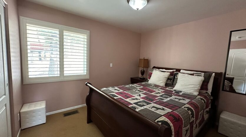 200 E Rainbow Blvd - Big Bear - California - 3 bed, 2.5 bath rental property